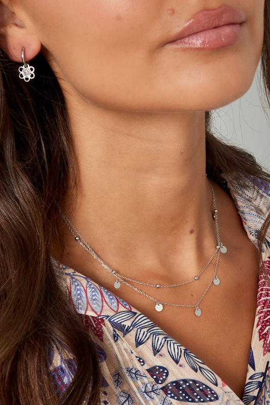 Double Disc Layered Necklace – Gold